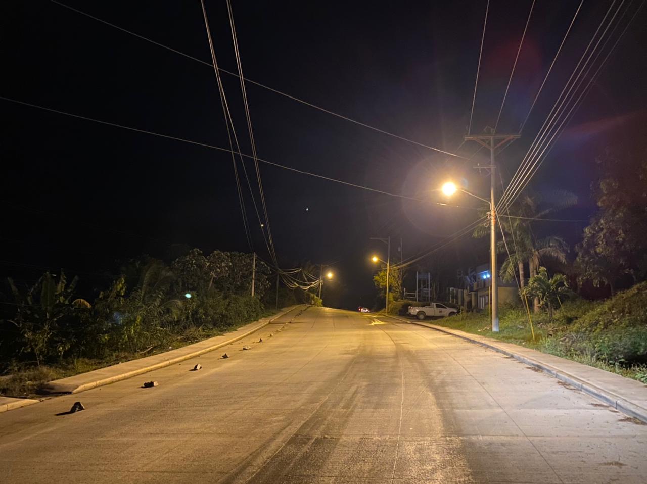 RECO continua con labores de alumbrado público en Roatán – recoroatan